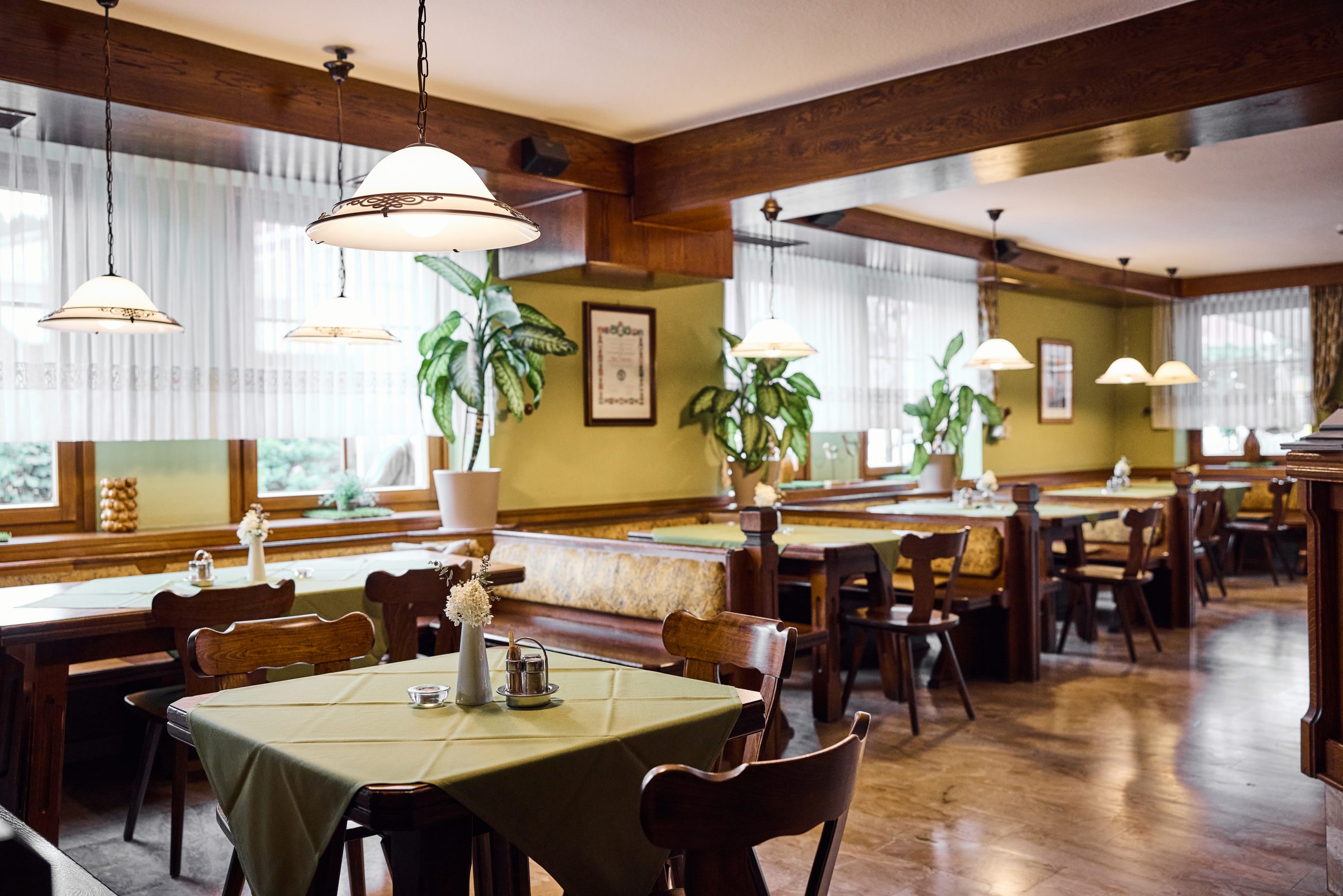 Wratschko-Fruehstueck-Wirtshaus-Fortmueller